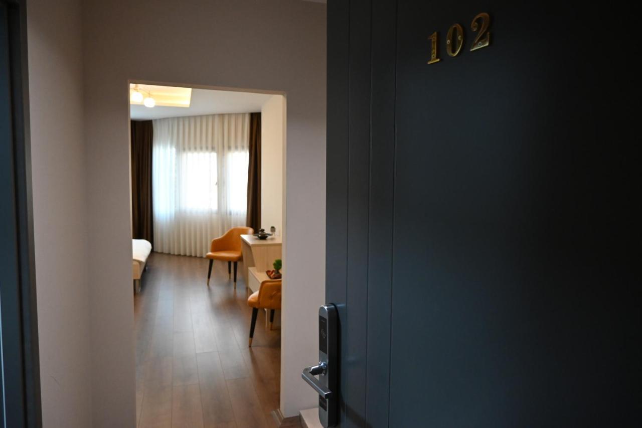Gold Felicia Hotel บิโตลา ภายนอก รูปภาพ